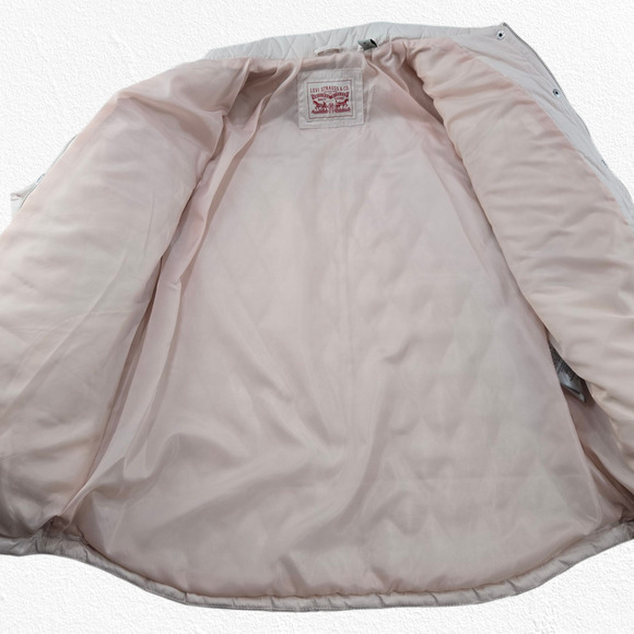 Levi’s Pastel Pink Quilted Shirt Jacket Shacket Snap Button Size Medium NWT - Picture 10 of 13